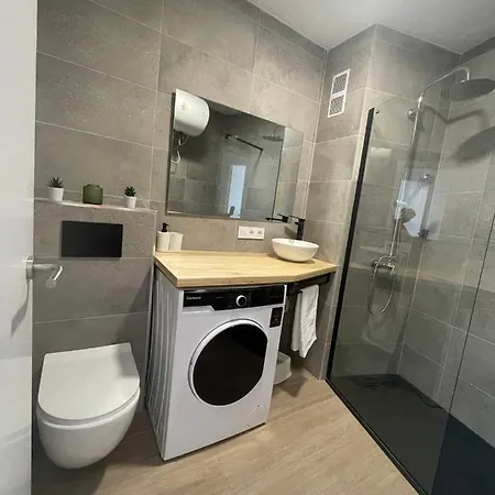 Iris 5 Minutos De La Playa, Centro De Ciudad